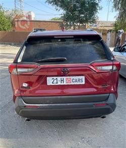 تۆیۆتا ڕاڤ 4